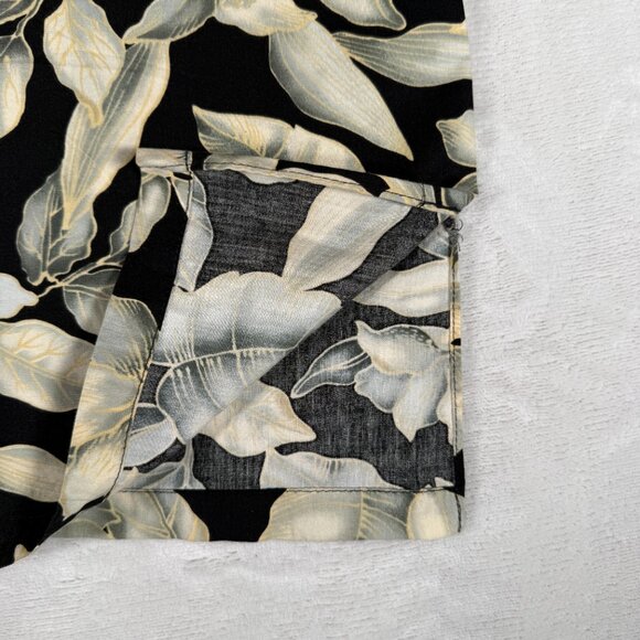 Tori Richard Shirt Men Size XL Hawaiian Floral Short Sleeve Cotton Made US EUC - Picture 4 of 10